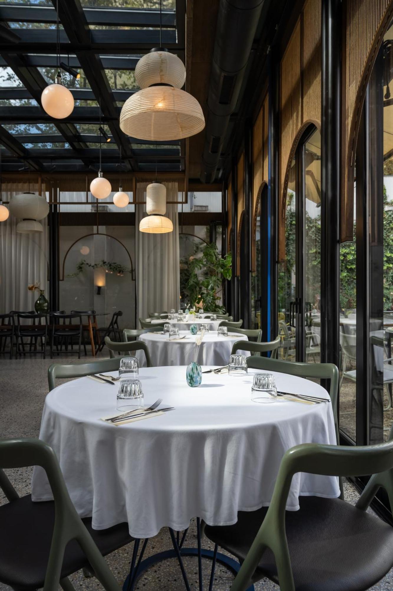 Pavilion Boutique Hotel Belgrad Exteriör bild