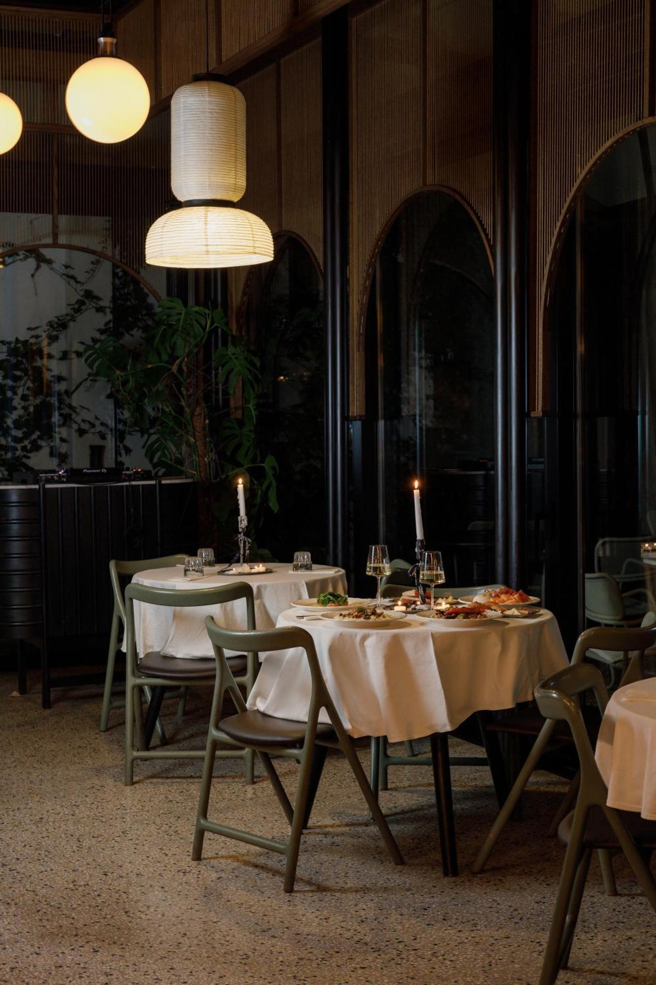 Pavilion Boutique Hotel Belgrad Exteriör bild